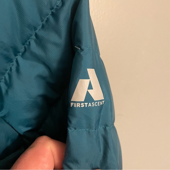 Eddie Bauer Women’s Size Large Turquoise Stormdown 800 Hooded Puffer Jacket - Picture 3 of 12